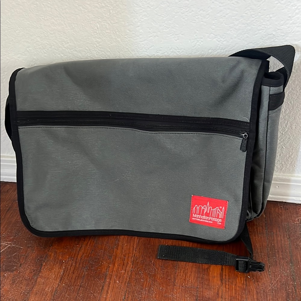 Gray Manhattan Portage Messenger Bag